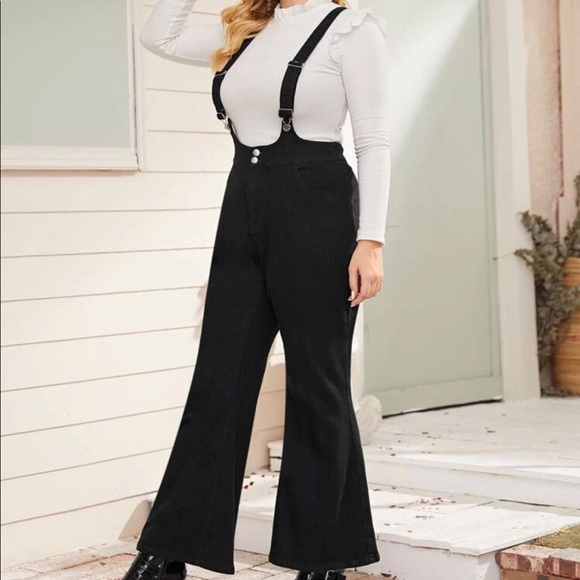 Plus Flare Leg Denim Suspender Overall - Picture 4 of 6